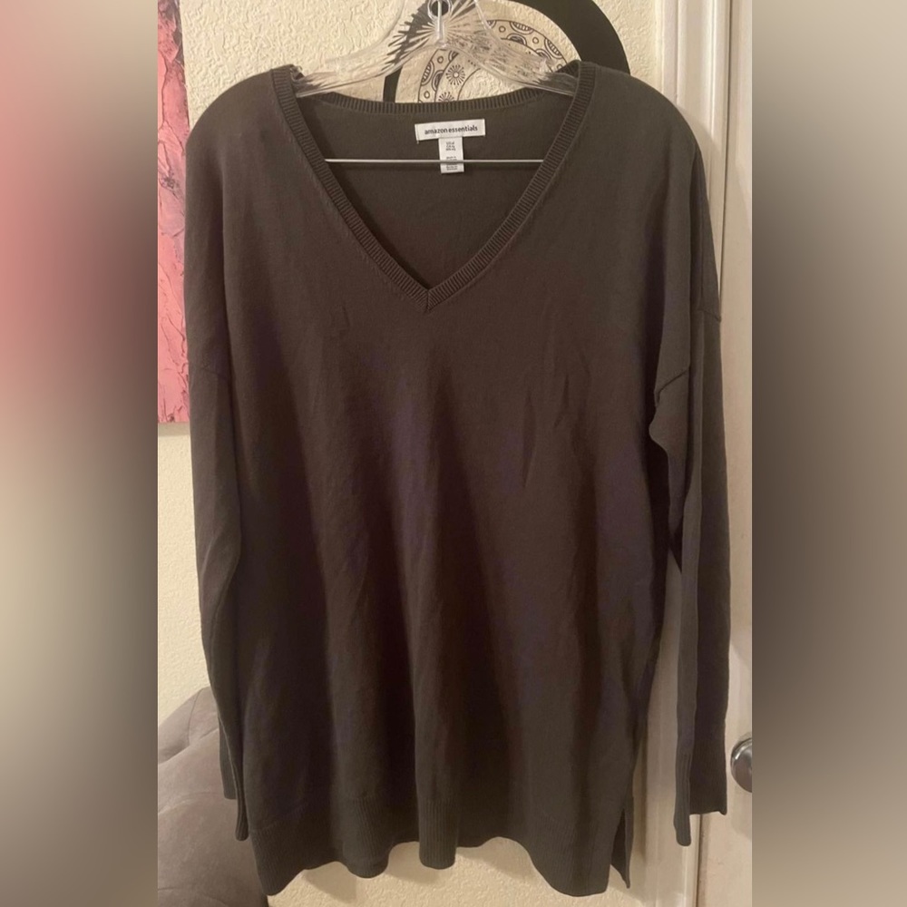 Amazon Essentials Womens plus size thin sweater size XL